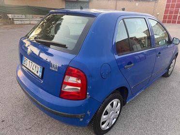 SKODA Fabia 1.4/68 CV cat 5p Style senza nessun lavoro da fare