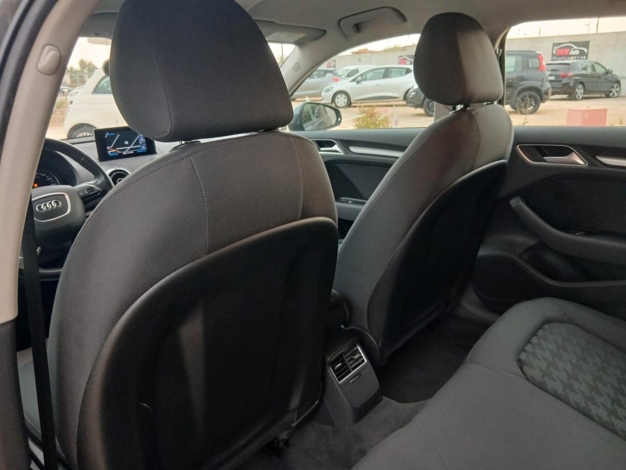 Audi A3 1.6 TDI 110CV UNICO PROPRIETARIO