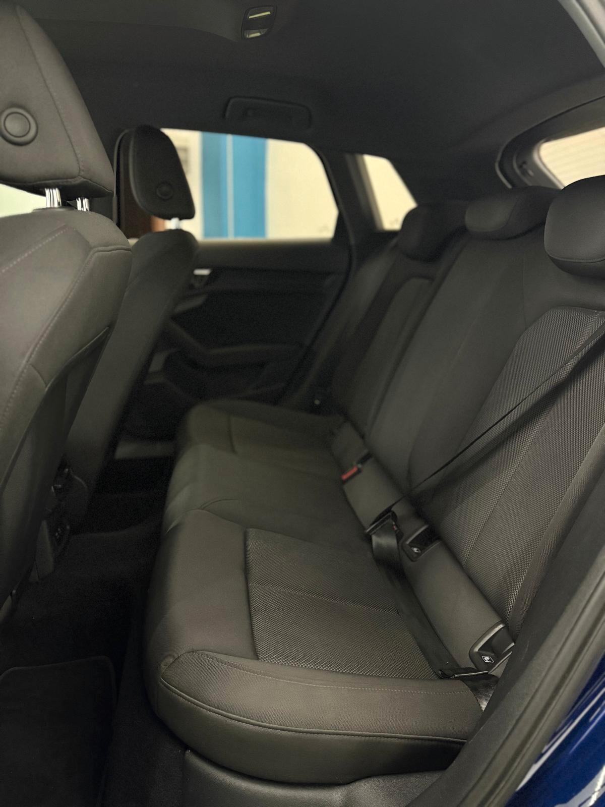 Audi A3 SPB 30 TDI Business Advanced