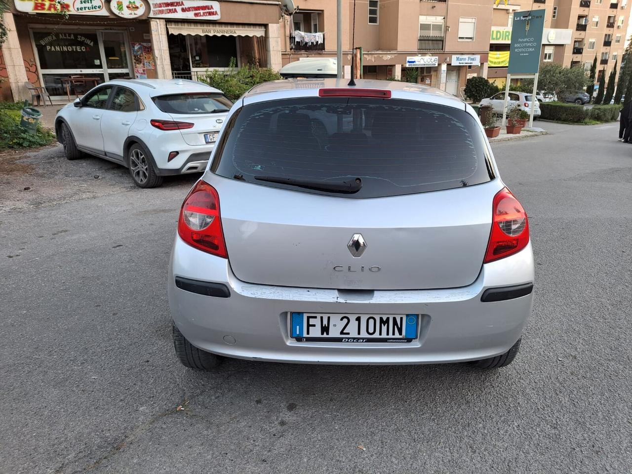 Renault Clio 1.5 dCi 70CV 5 porte Dynamique