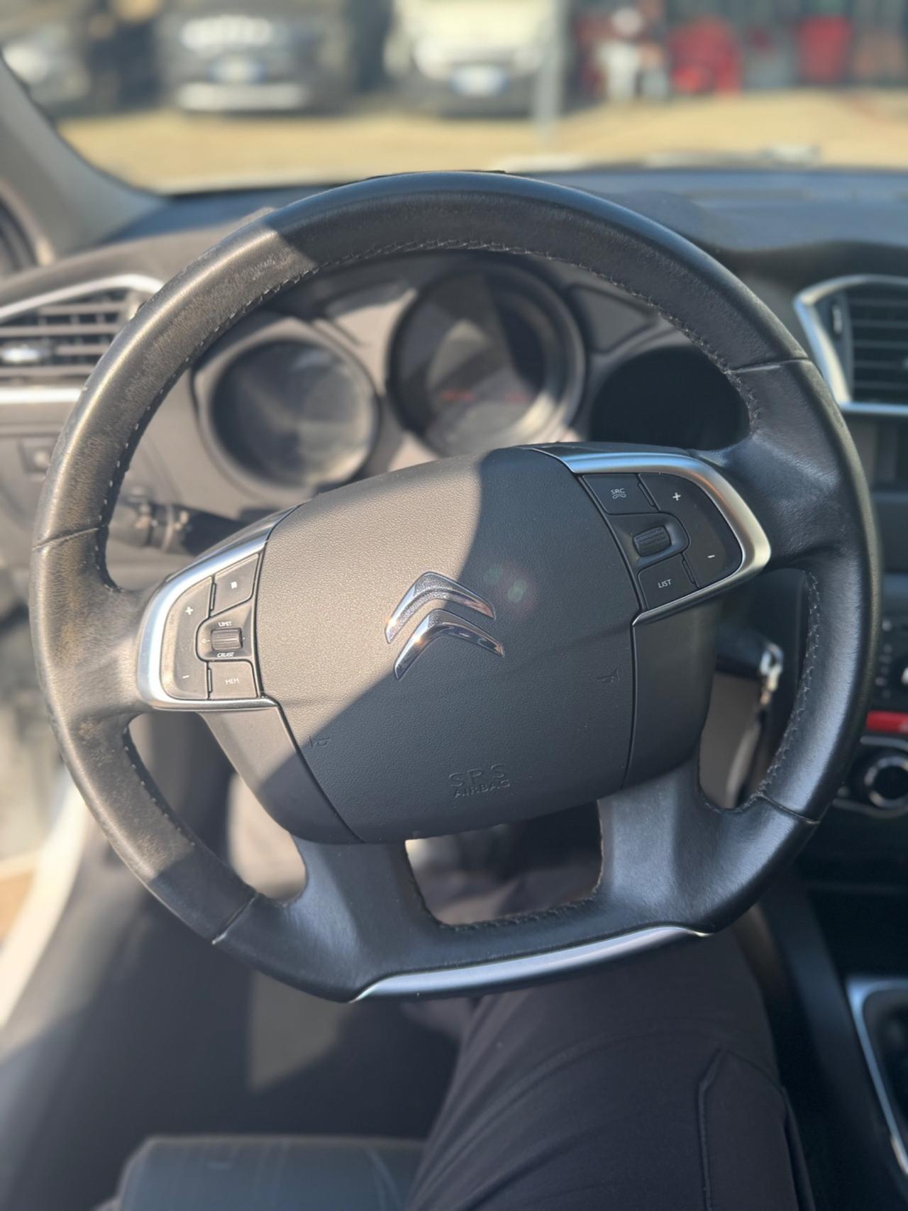 Citroen C4 1.6 e-HDi 115 airdream Exclusive