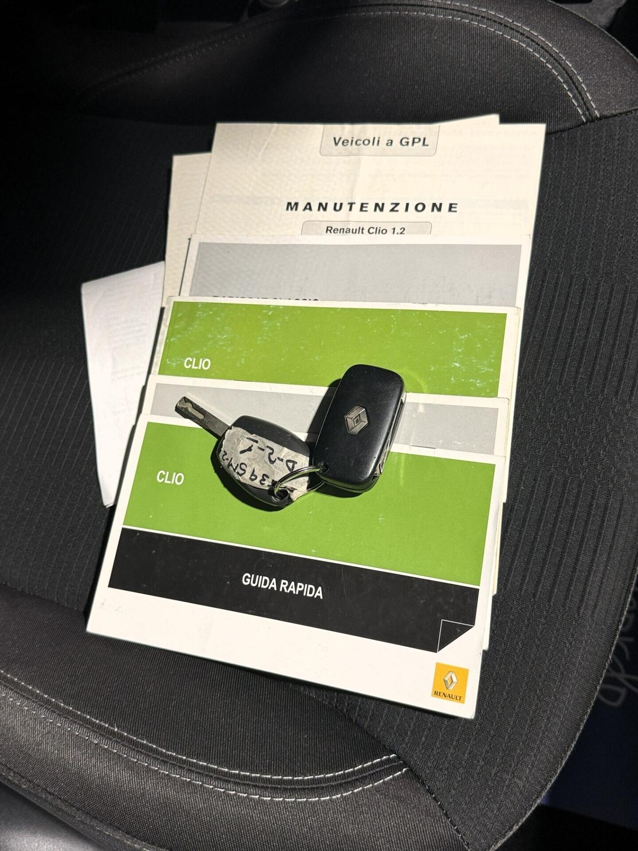 Renault Clio 1.2 16V GPL 20TH 5 PORTE UNICO PROPRI