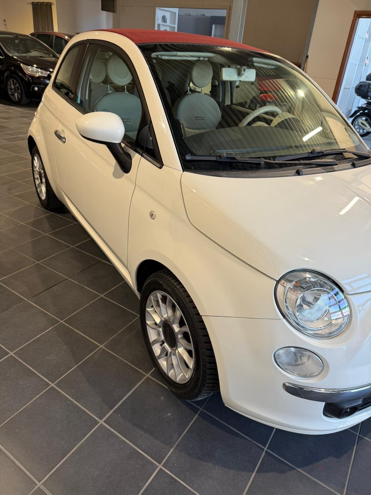 Fiat 500 C 0.9 TwinAir Turbo Lounge