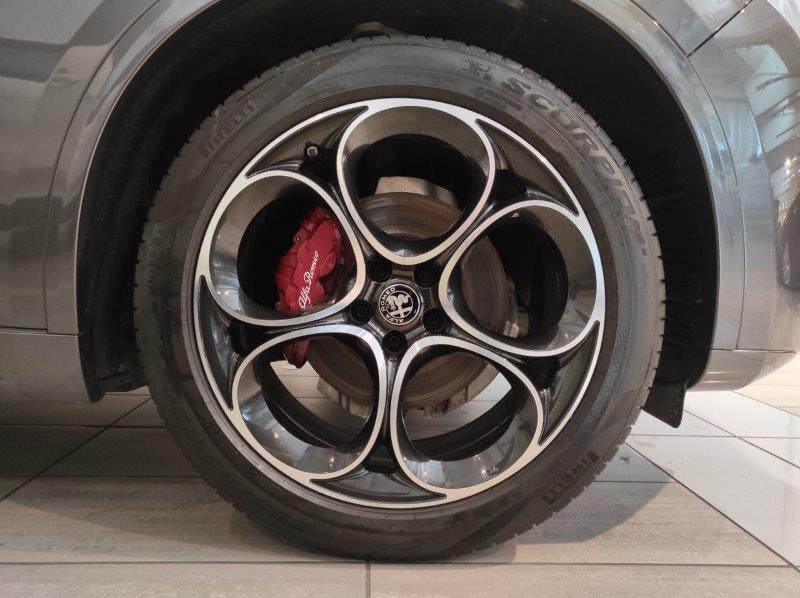 ALFA ROMEO Stelvio - Stelvio 2.2 Turbodiesel 210 CV AT8 Q4 Veloce