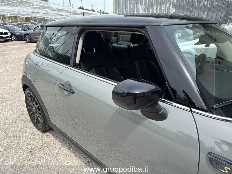MINI Mini Full Electric Mini F56 2021 Full Electric Mini 3p Cooper SE Electric auto