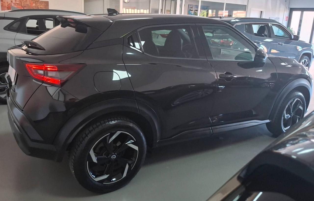 Nissan Juke 1.0 DIG-T 114 CV N-Connecta
