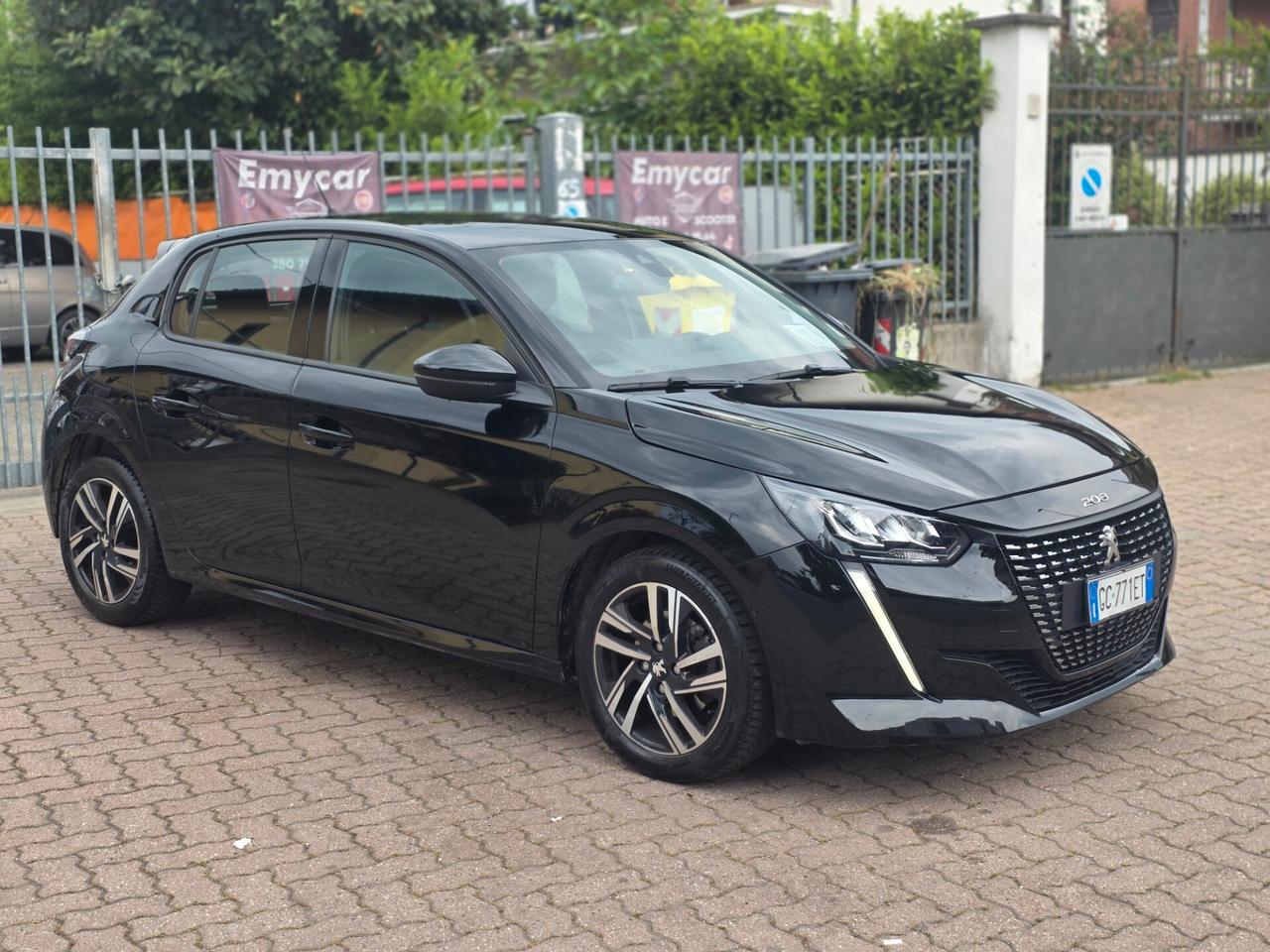 Peugeot 208 PureTech 100 Stop&Start 5 porte Allure Navi Pack