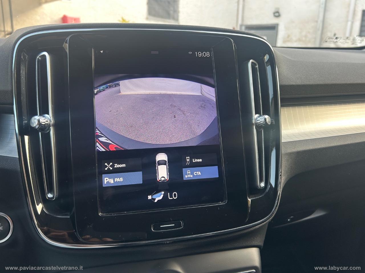 VOLVO XC40 D3 Geartronic R-design