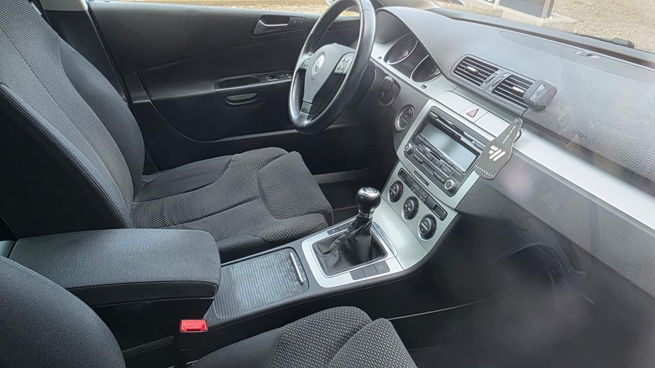 Volkswagen Passat 2.0 TDI DPF Highline