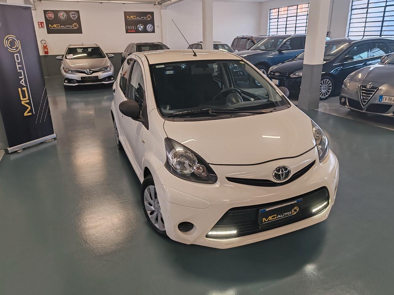 Toyota Aygo 1.0 12V VVT-i 5 porte Active