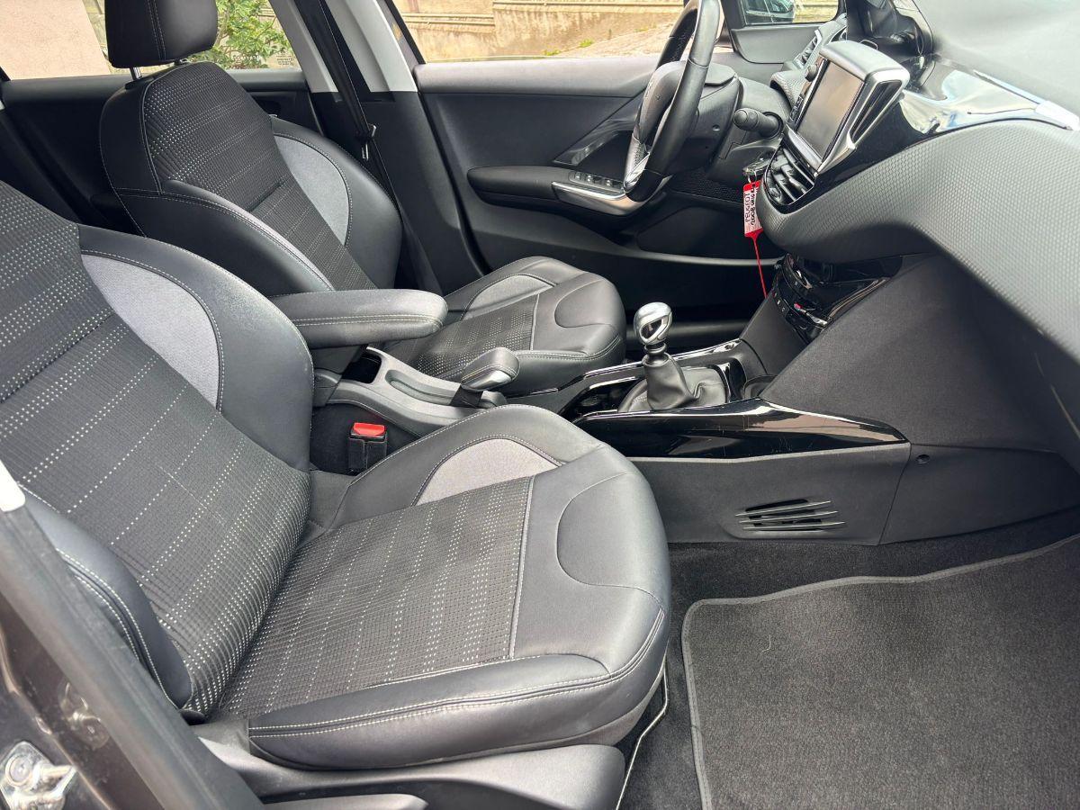 PEUGEOT 2008 1.6 BlueHDi 120CV S&S Allure