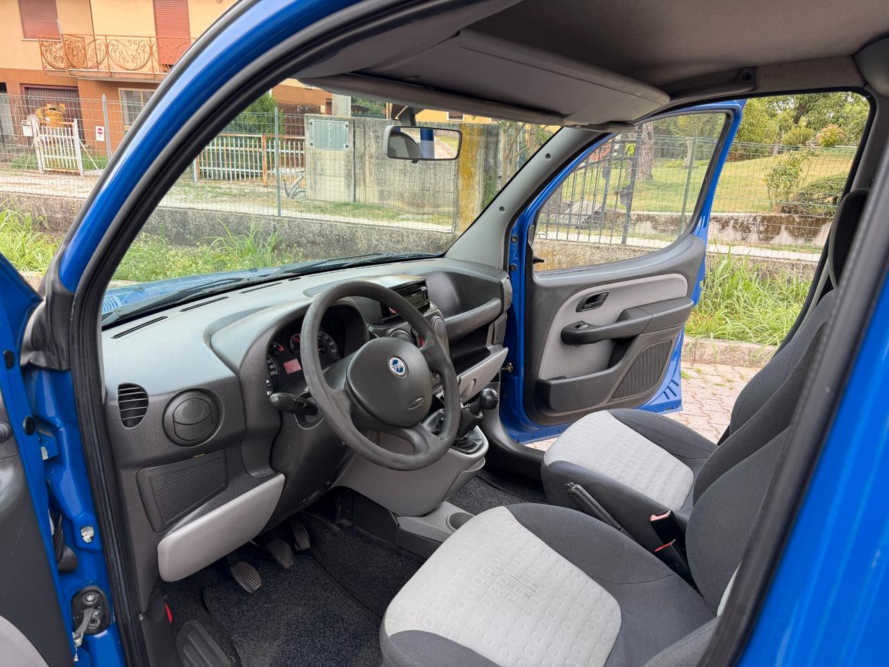 Fiat Doblò 1.3 Mjt 5Posti Autocarro CLIMA