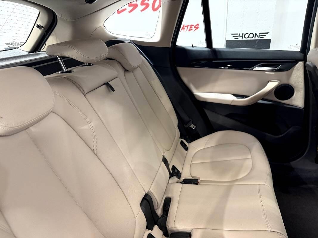 BMW X1 Sdrive18d xLine auto my18