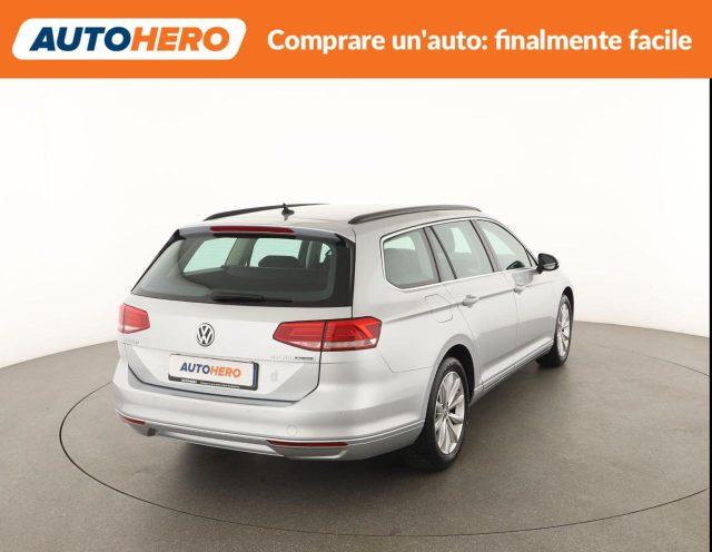VOLKSWAGEN Passat Variant 2.0 TDI DSG Business BlueMotion Tech