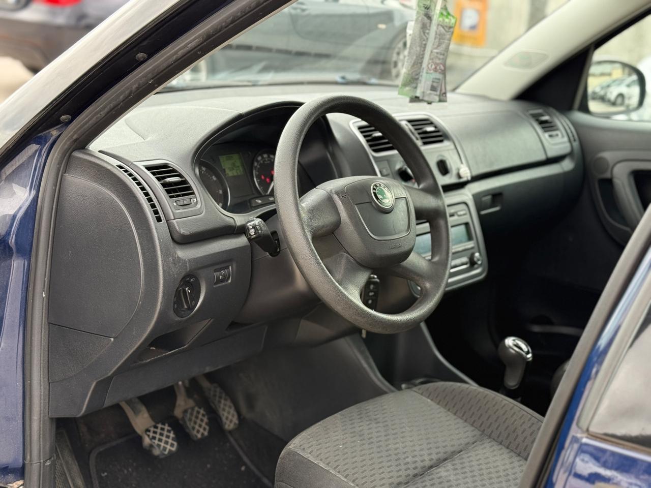 Skoda Roomster 1.2 TSI 86CV Ambition neopatentati 2011