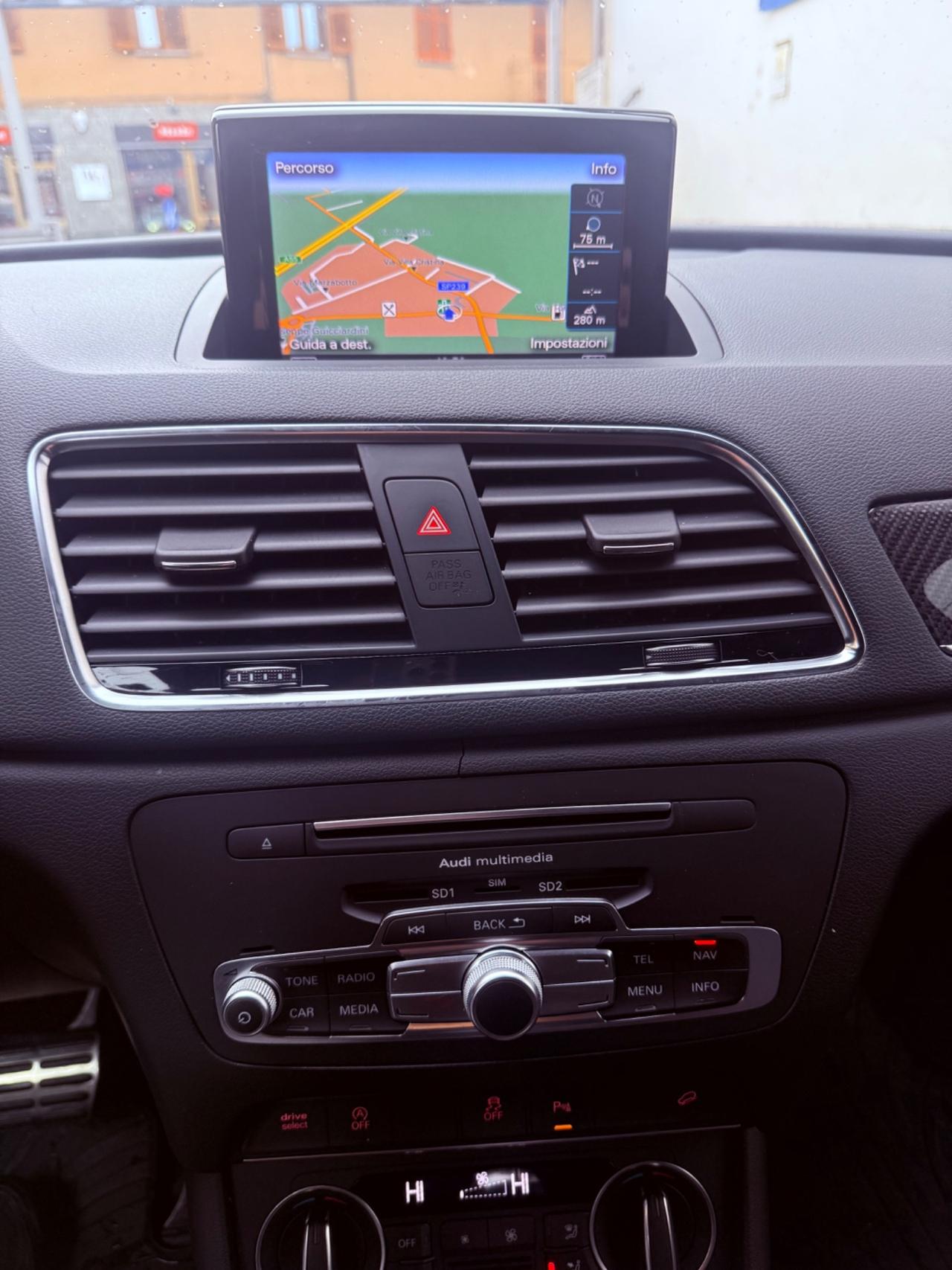 Audi Q3 RS 2.5 TFSI quattro S tronic