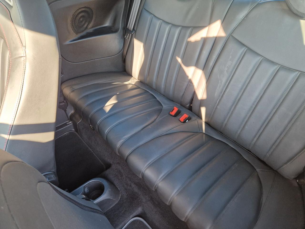 Abarth 695 1.4 Turbo T-Jet XSR Yamaha Limited Edition