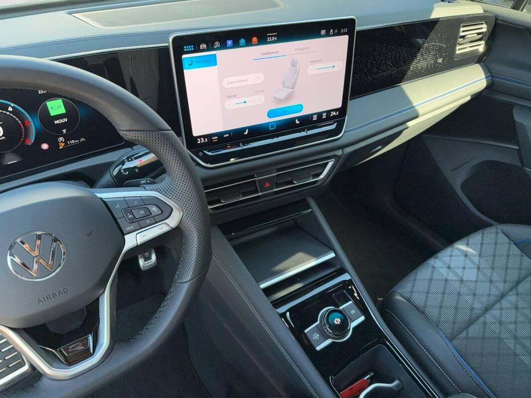 Volkswagen Tiguan 2.0 tdi R-Line 150cv TUA A 734 MENSILE