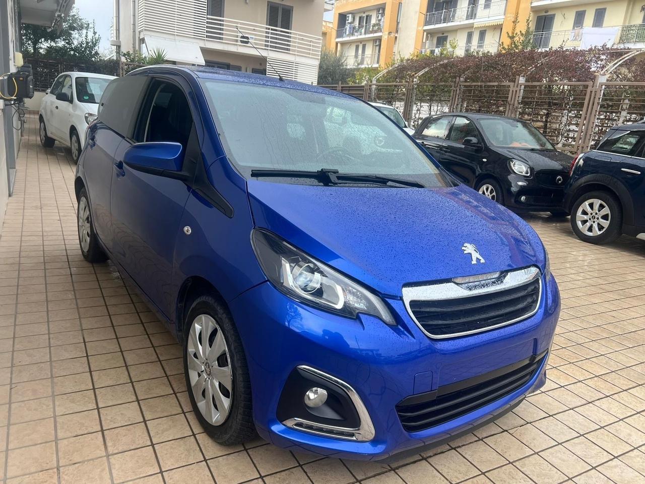 Peugeot 108 VTi 72 5 porte Active PARI AL NUOVO