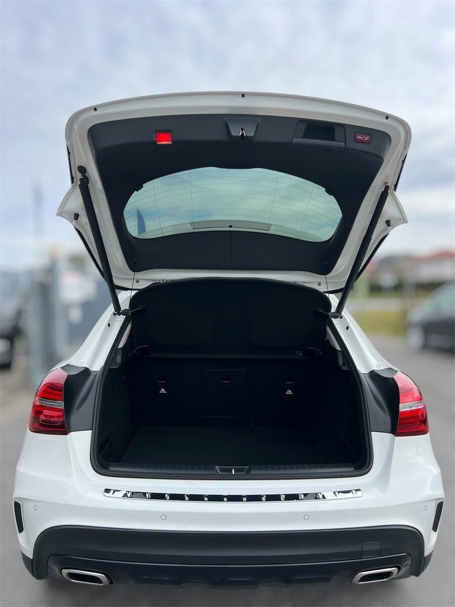 Mercedes-benz GLA 200 d Automatic Premium Night Edition