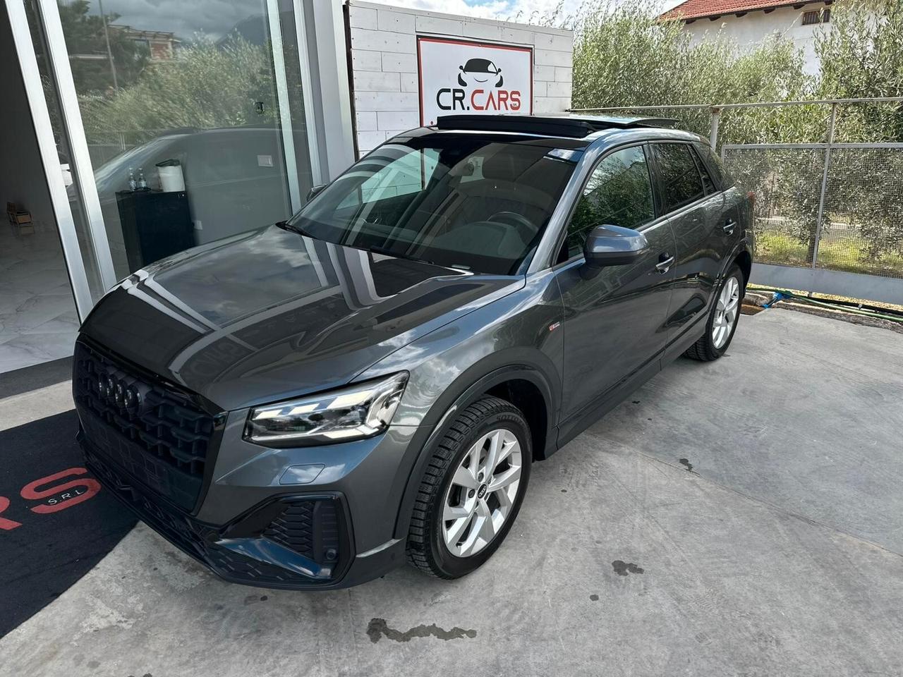 Audi Q2 30 TDI S tronic line Edition - Tetto apribile