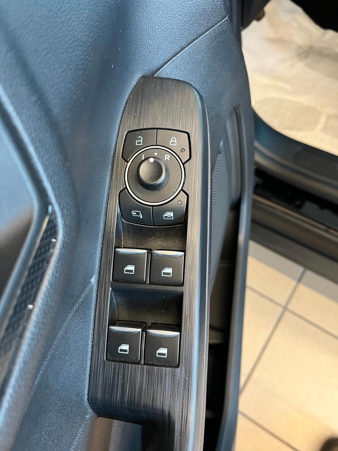 Ford Kuga 1.5 EcoBoost 150 CV 2WD ST-Line