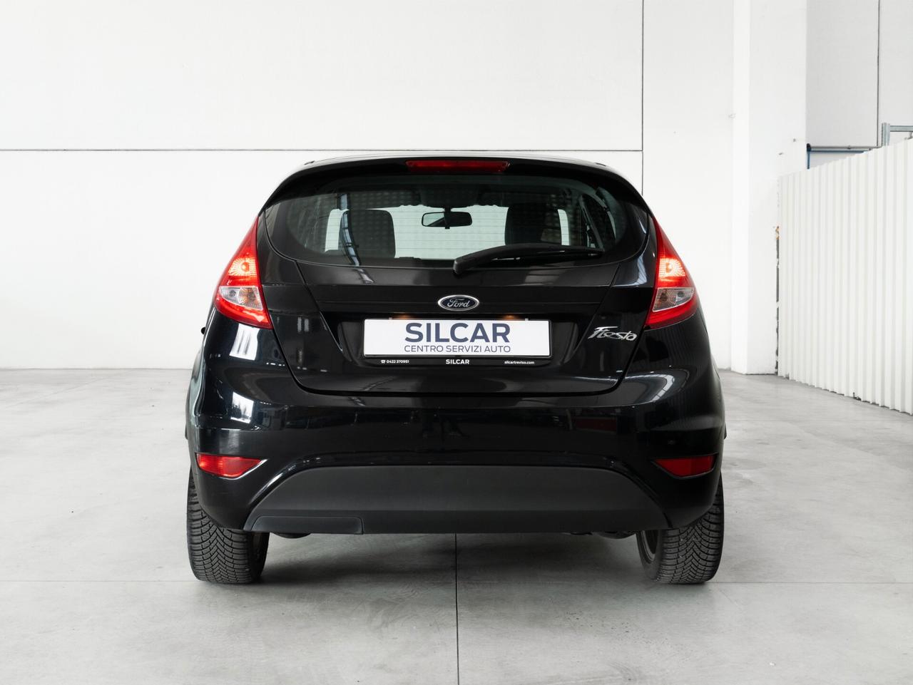 Ford Fiesta 1.2 82 CV 5 porte Titanium