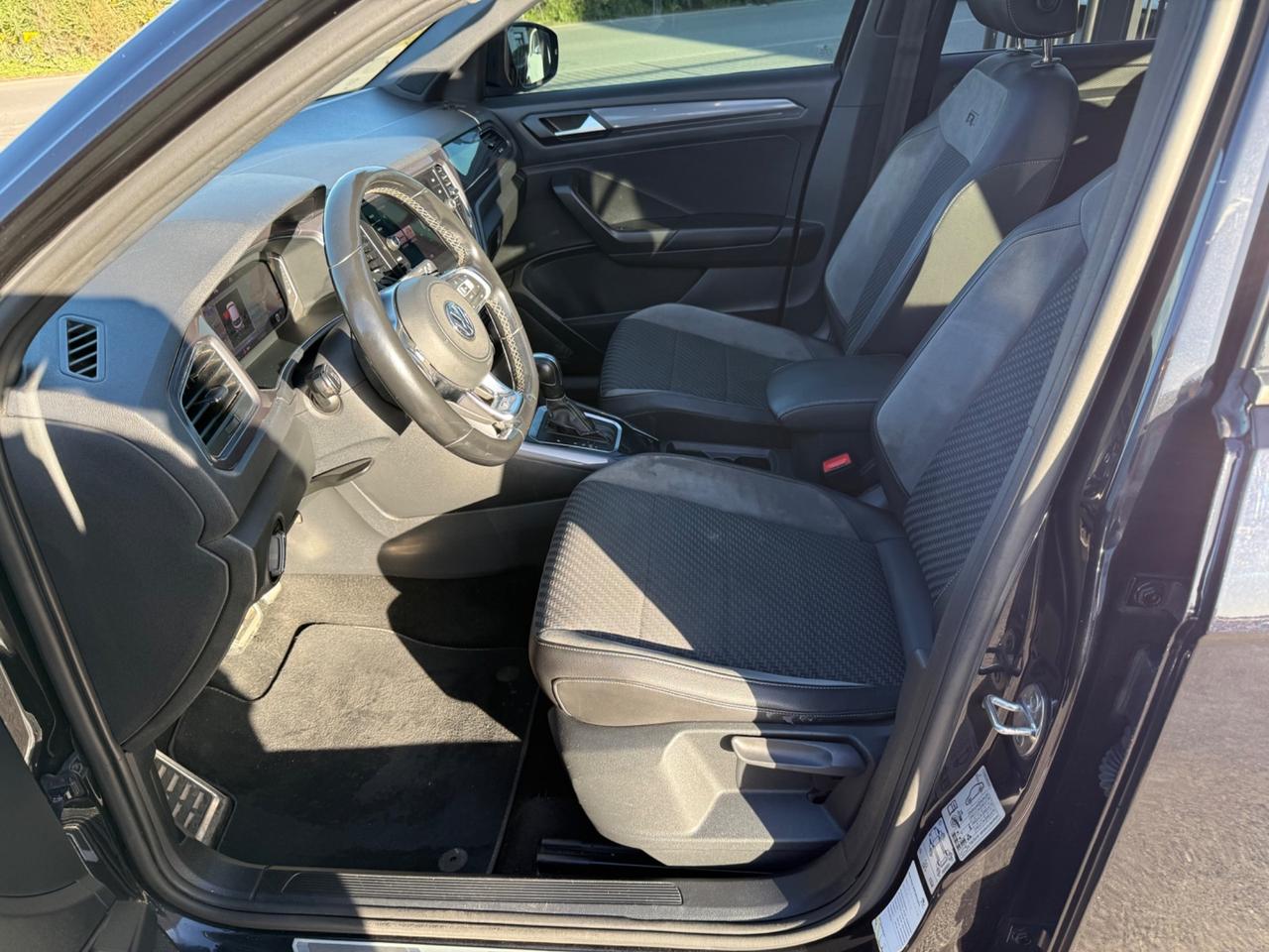 VW T-Roc 2.0 TDI 150cv DSG R-LINE TETTO APRIBILE!!!!