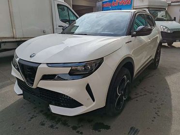 Alfa Romeo Junior 1.2 Hybrid 48V 145cv Speciale+LED Matrix+Techno