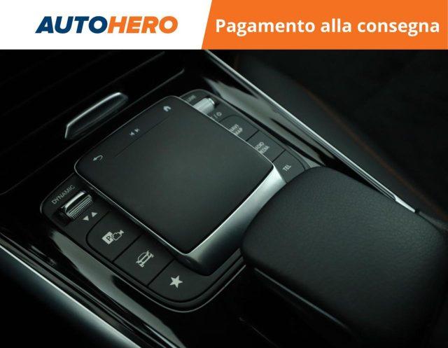 MERCEDES-BENZ GLB 200 d Automatic Premium