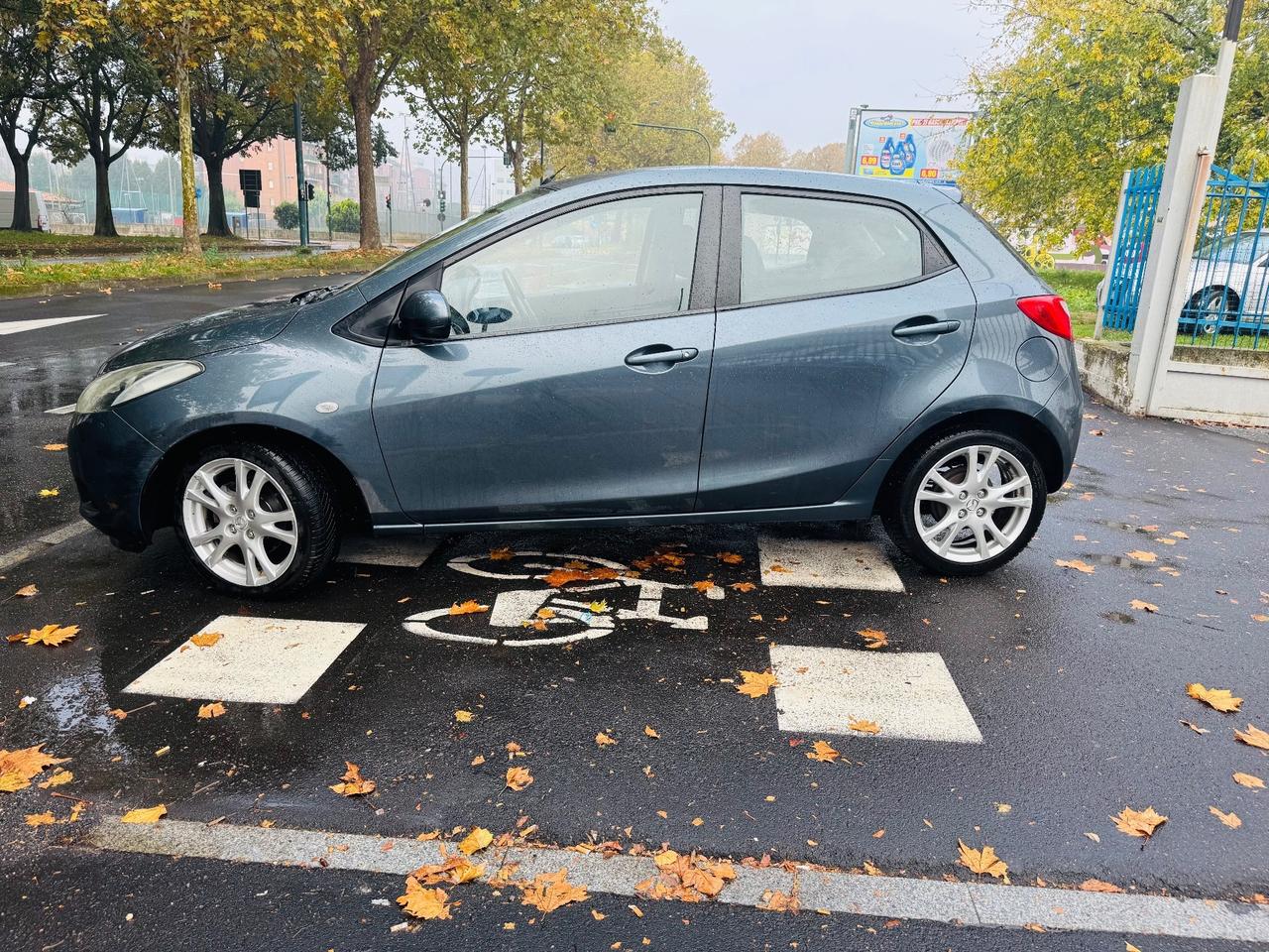 Mazda 2 EURO4 BENZ 1.3 16V 86CV 5p. Fun