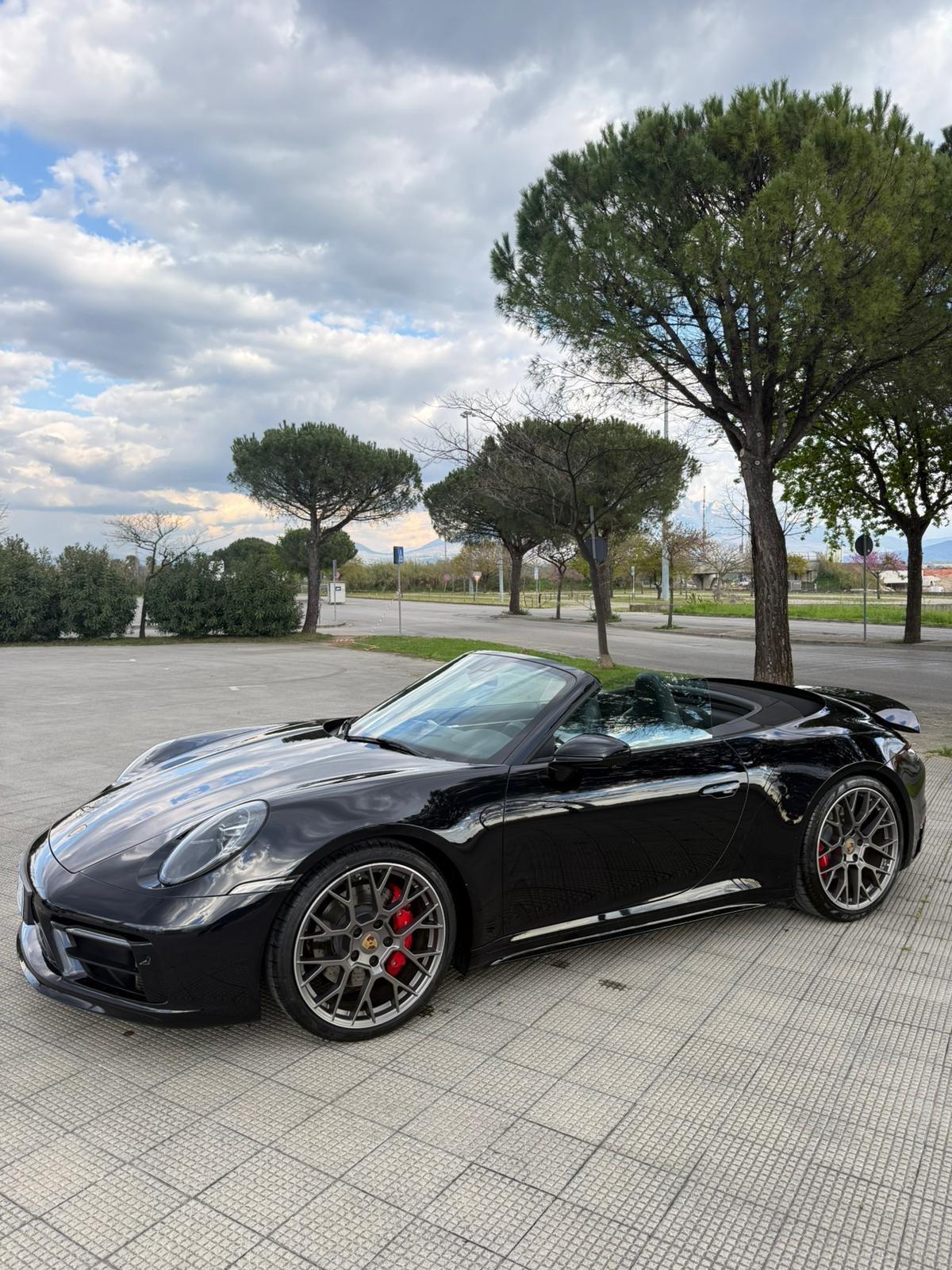 Porsche 911 Carrera 4S Cabriolet