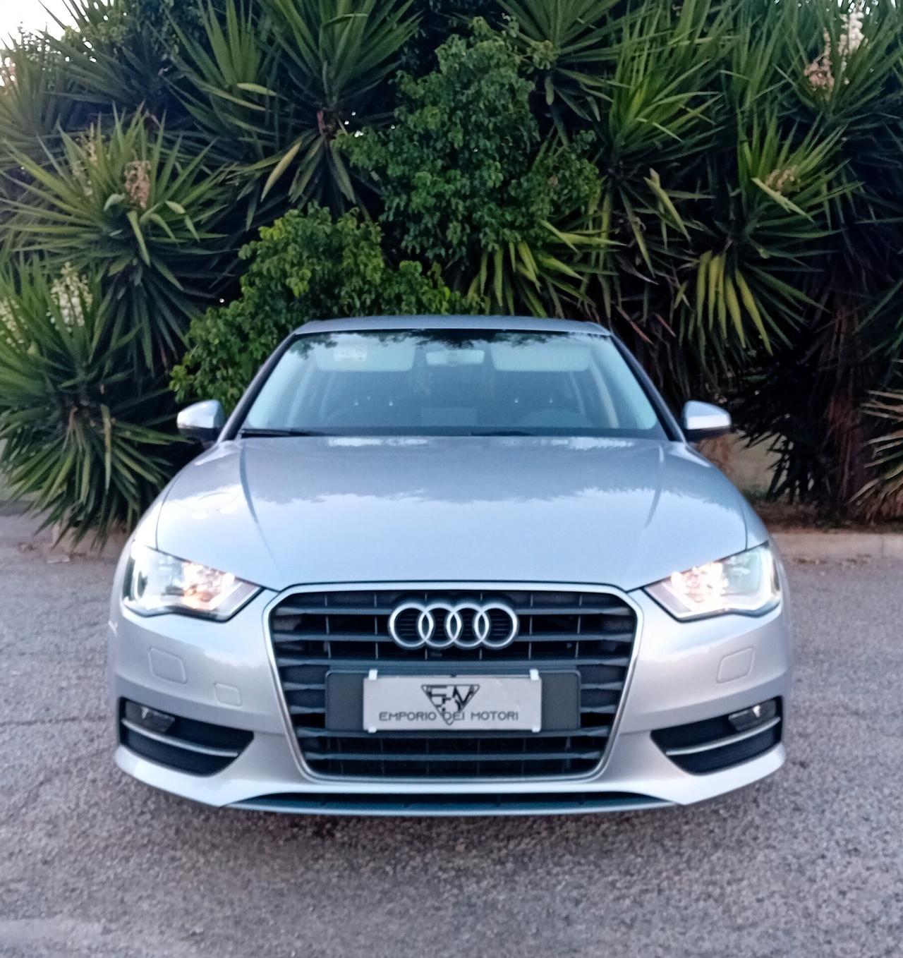 Audi A3 SPB 1.6 TDI 110 cv ULTRA Attraction - UNIPROPRIETARIO