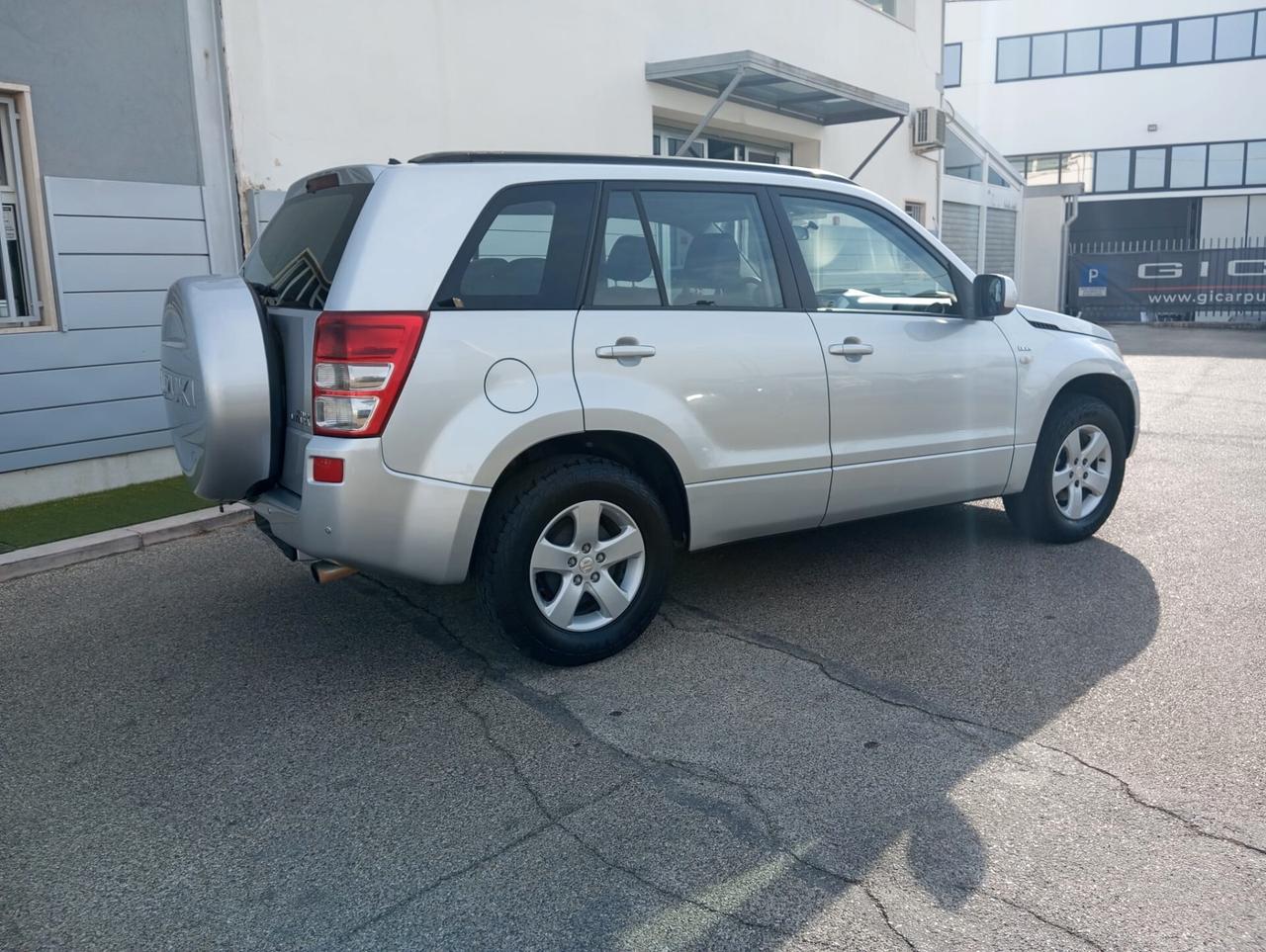 Suzuki Grand Vitara 1.9 DDiS 5 porte Executive