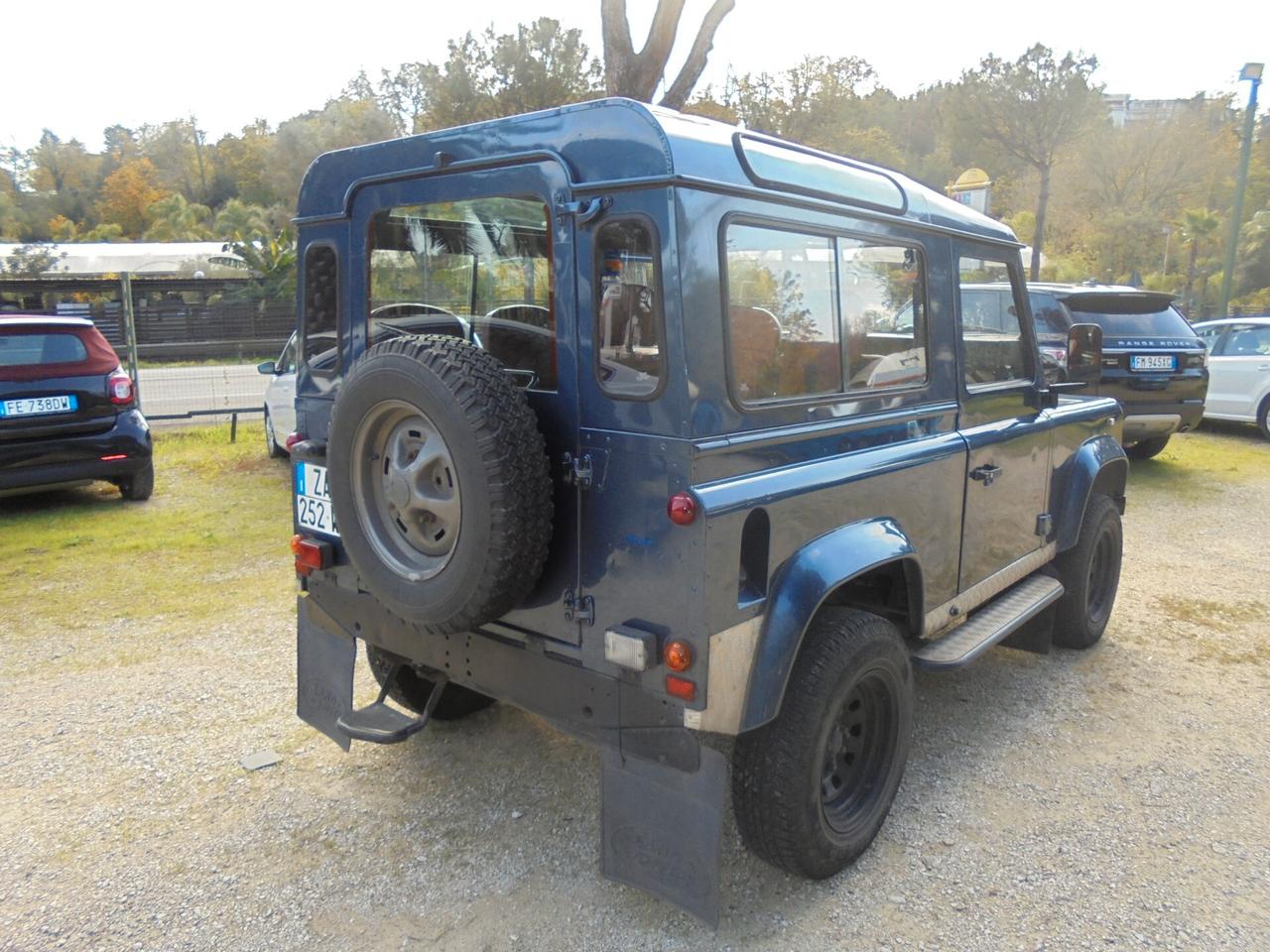 Land Rover Defender 90 3.5 V8 Station Wagon County