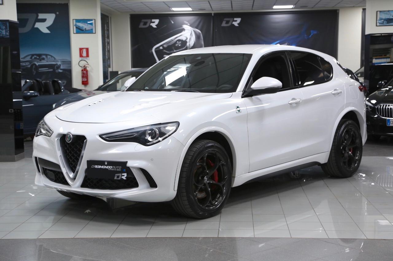 Alfa Romeo Stelvio Quadrifoglio 2.9 Bi-Turbo V6 510 CV AT8