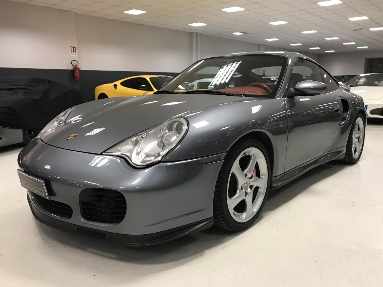 Porsche 996 Turbo cat Coupé Manuale