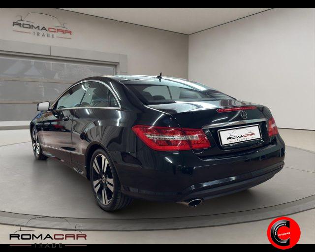MERCEDES-BENZ E 250 CDI Coupé BlueEFFICIENCY