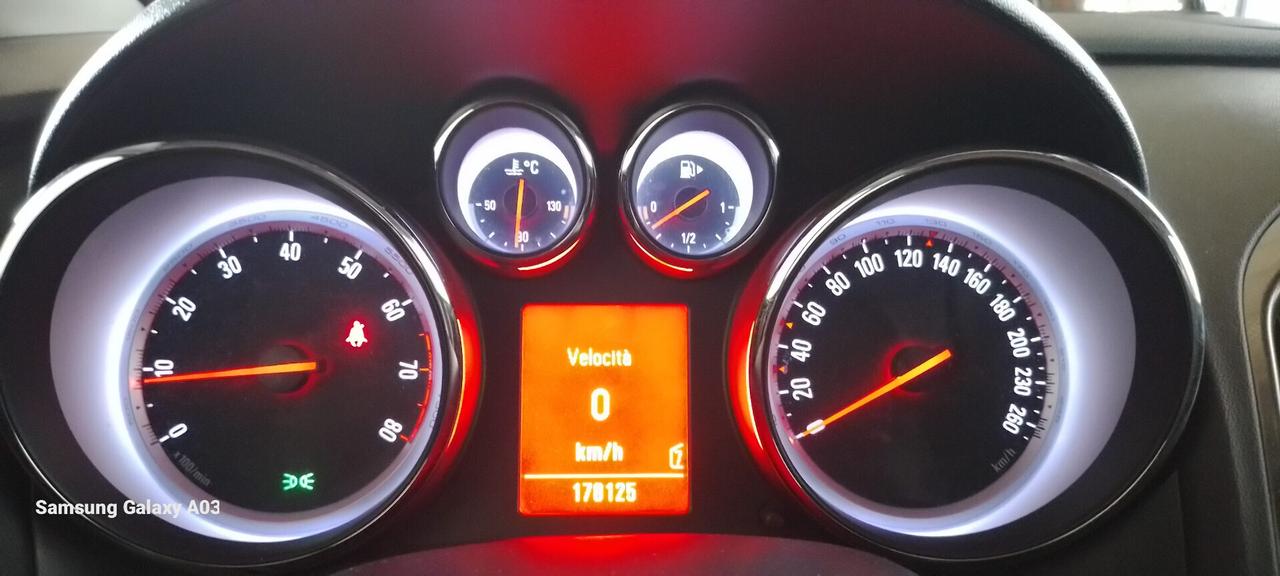 Opel Astra 1.4 BENZ. NEOPATENTATI