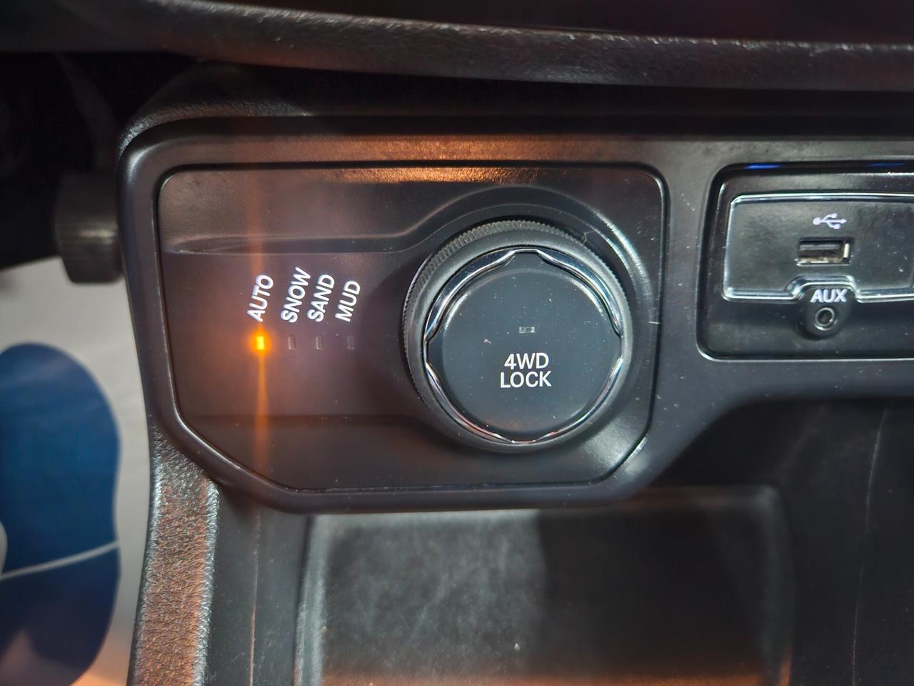 Jeep Renegade 2.0 mjt 4wd 140cv - IVA ESPOSTA