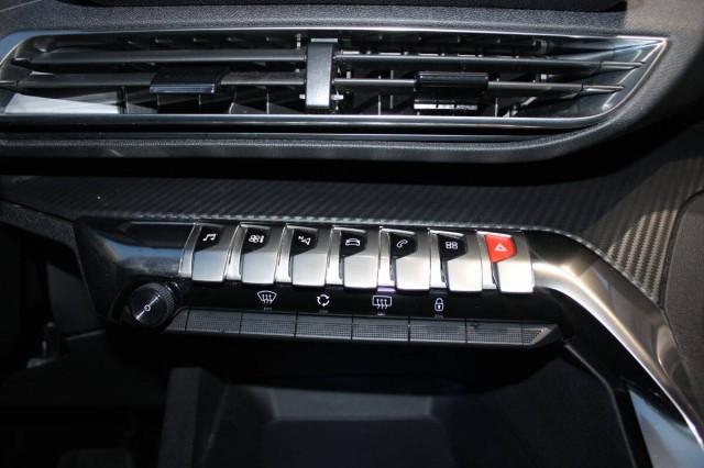 Peugeot 3008 II 1.2 puretech t Allure Pack s&s 130cv eat8