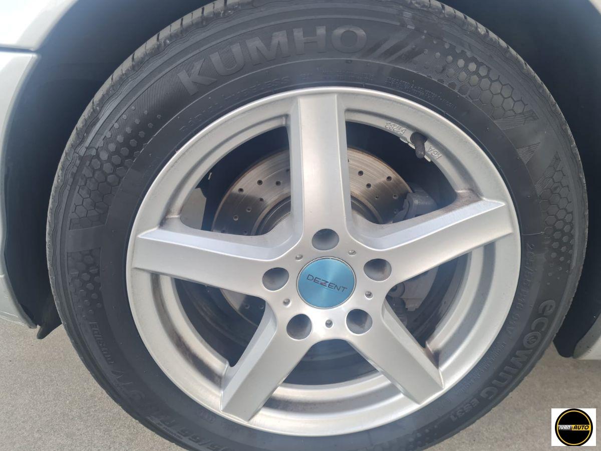 BMW Serie 3 (E46) 323i-Automatico