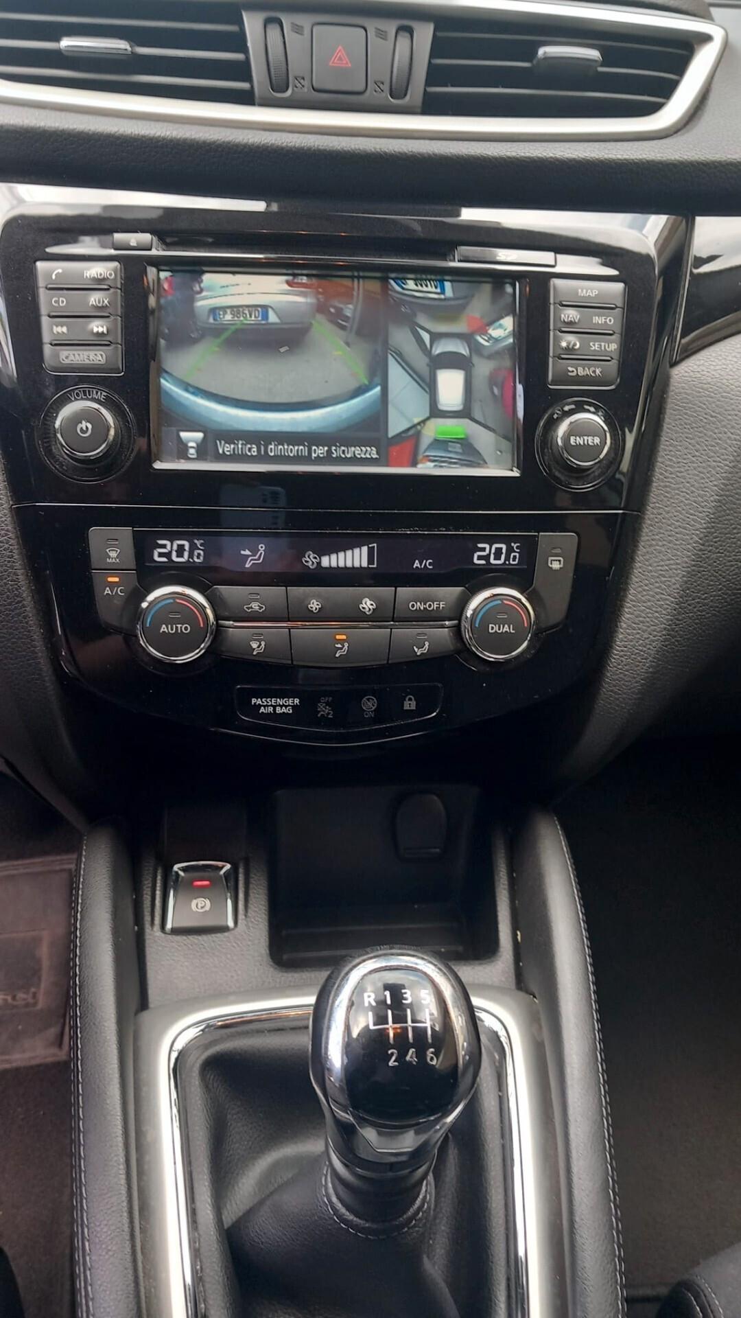 Nissan Qashqai 1.5 dCi 360