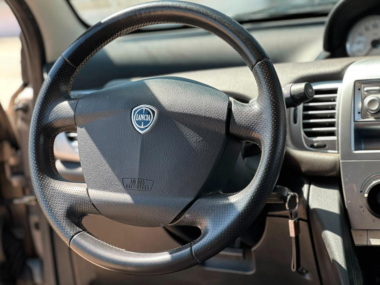 Lancia Ypsilon 1.2 69CV Diva