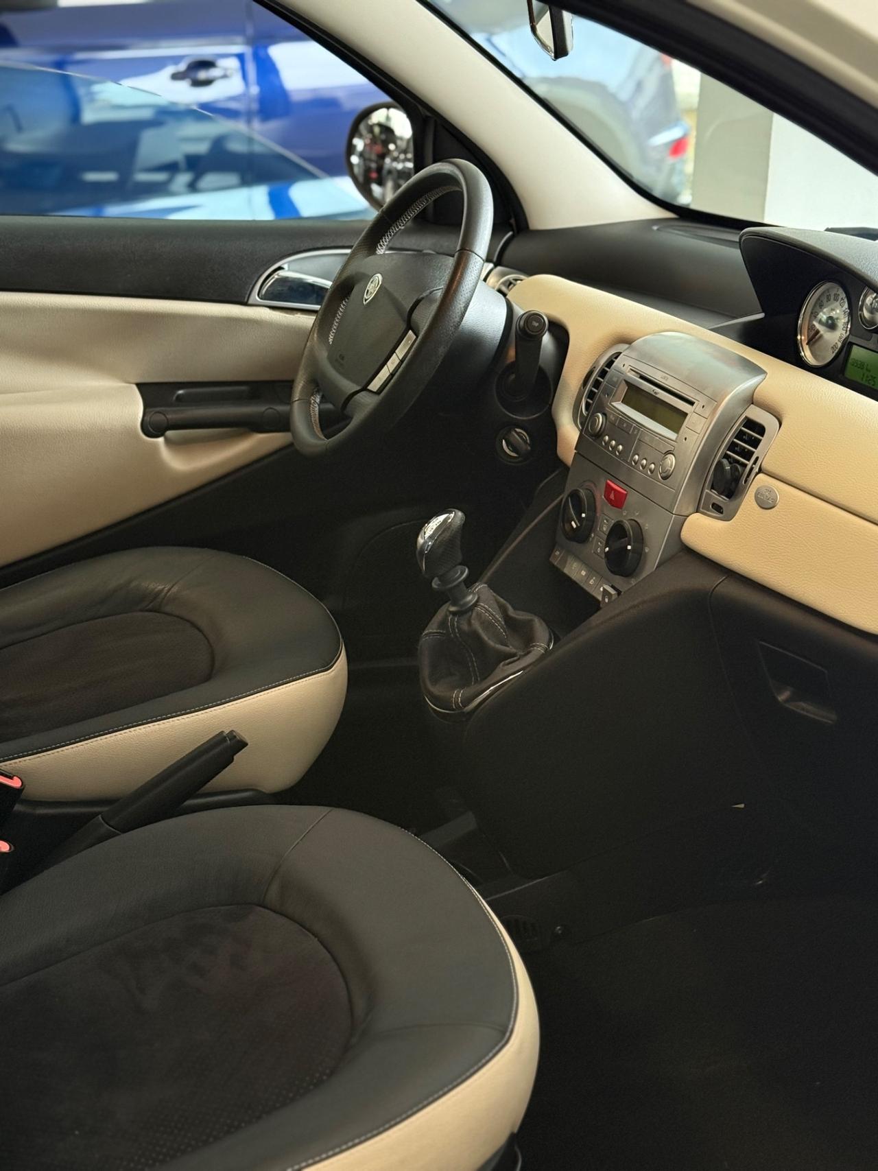 Lancia Ypsilon 1.4 E-Collection Ecochic GPL