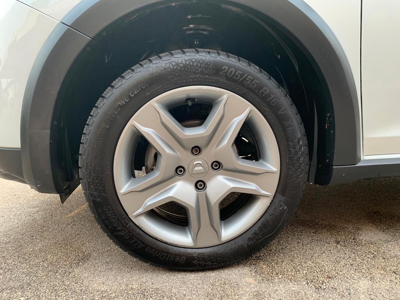 Dacia Sandero Streetway 1.0 TCe 100 CV ECO-G Comfort