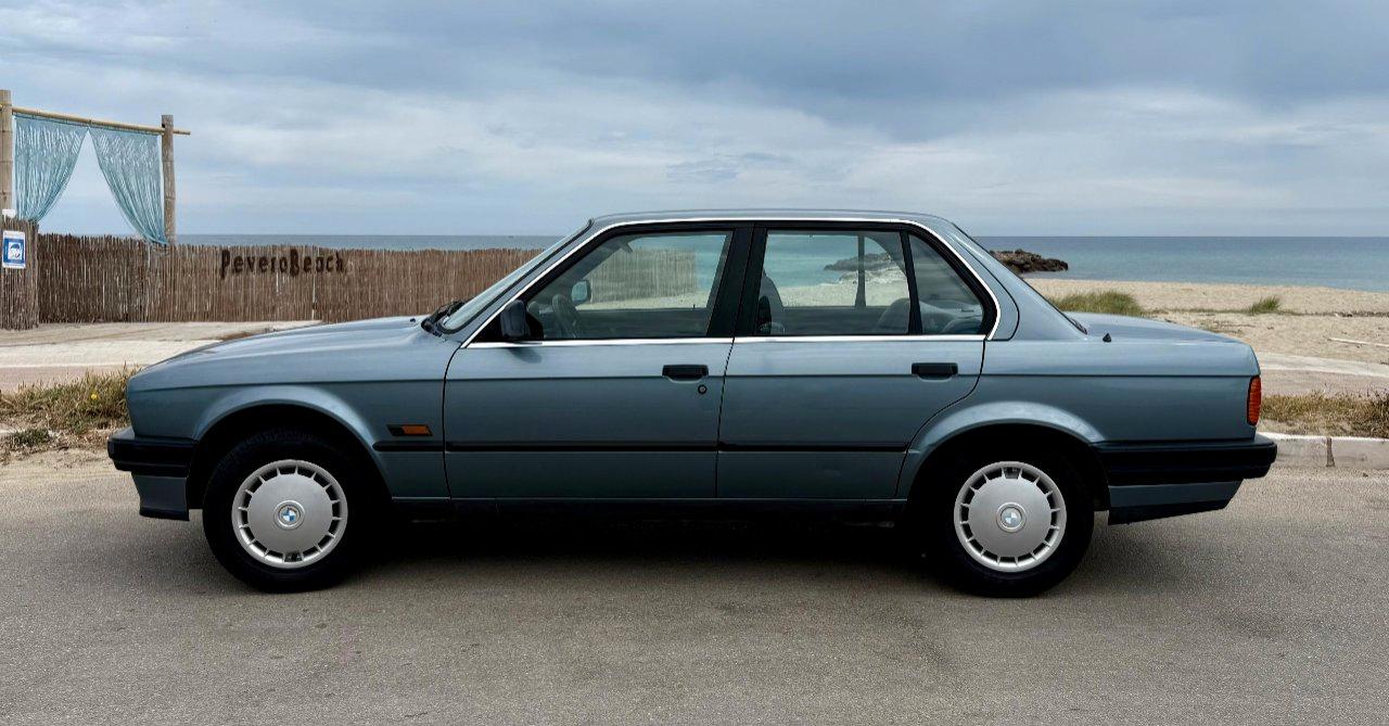 BMW 318 i