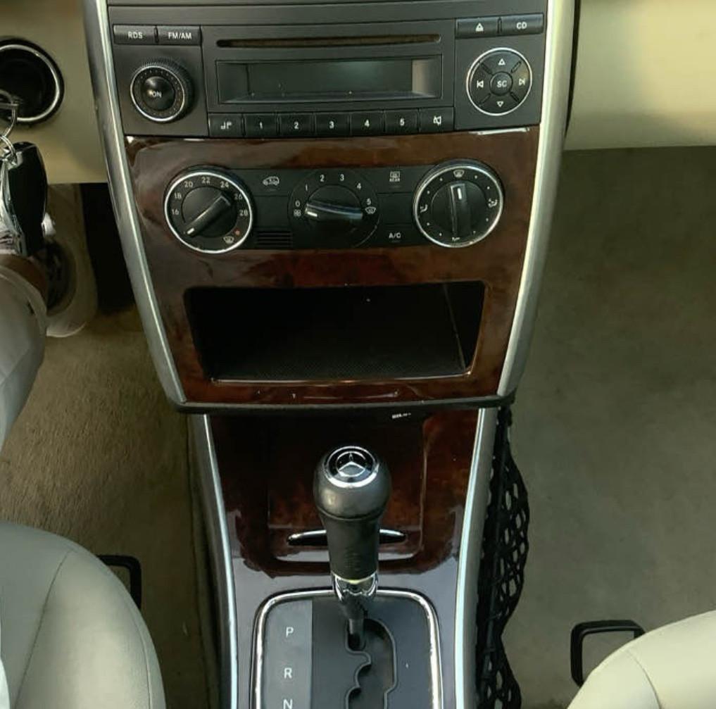 Mercedes-benz B 180 NGT BlueEFFICIENCY Premium