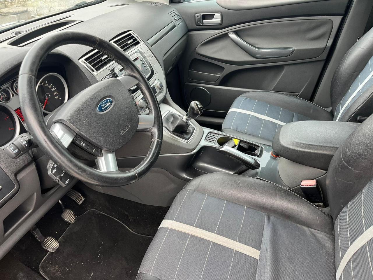 Ford Kuga 2.0 TDCi 136 CV 2WD Titanium DPF