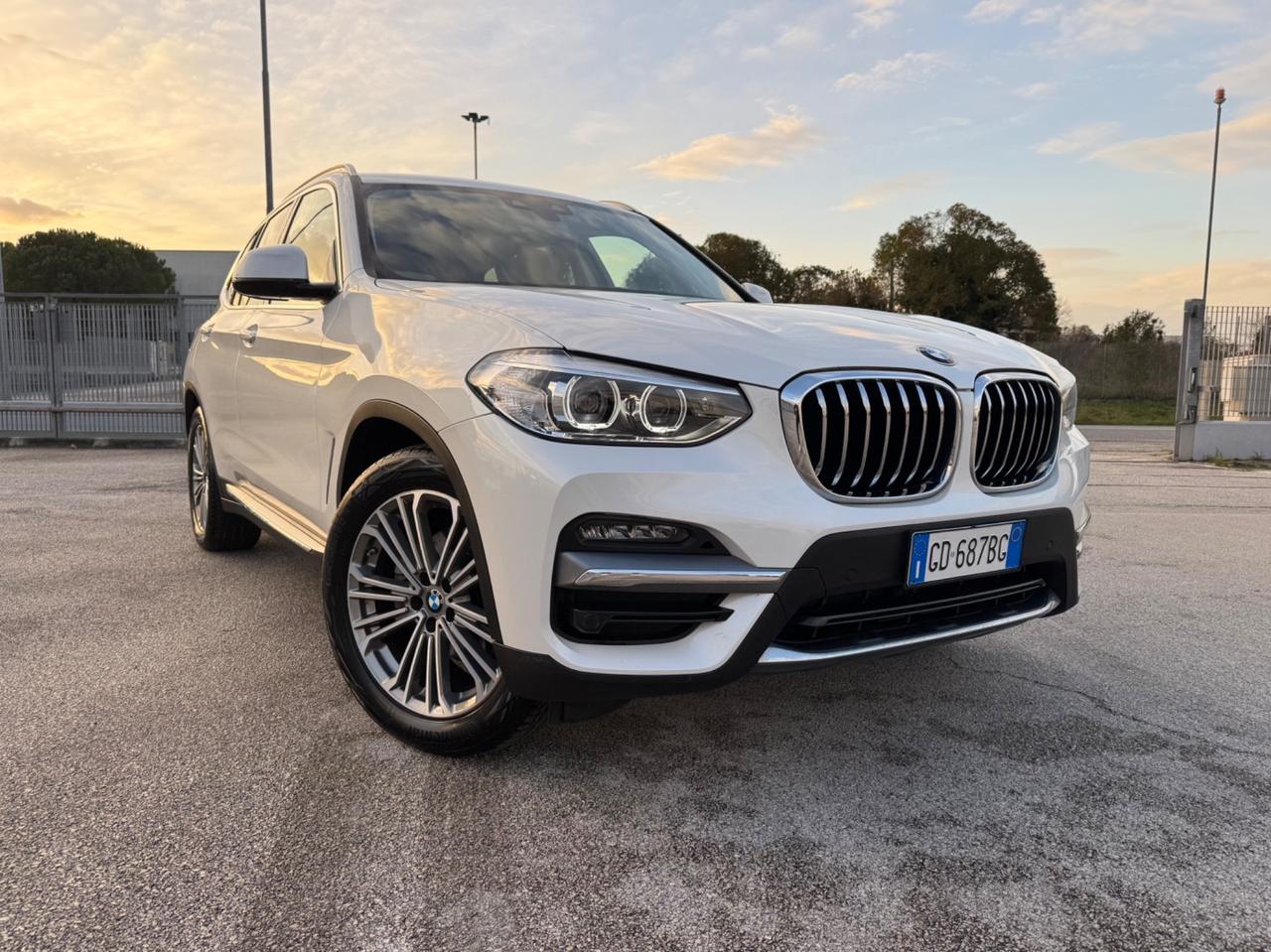 Bmw X3 sDrive18d xLine